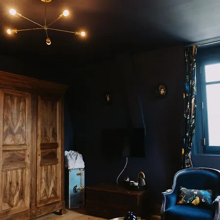 Le Petit Château De Célestine Casa de hóspedes