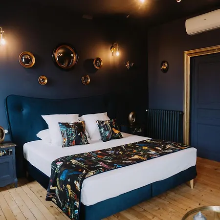 Le Petit Château De Célestine Casa de hóspedes *