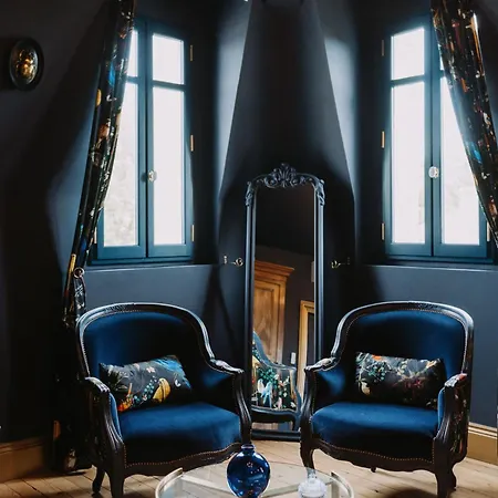 Le Petit Château De Célestine Casa de hóspedes Segonzac (Charente)